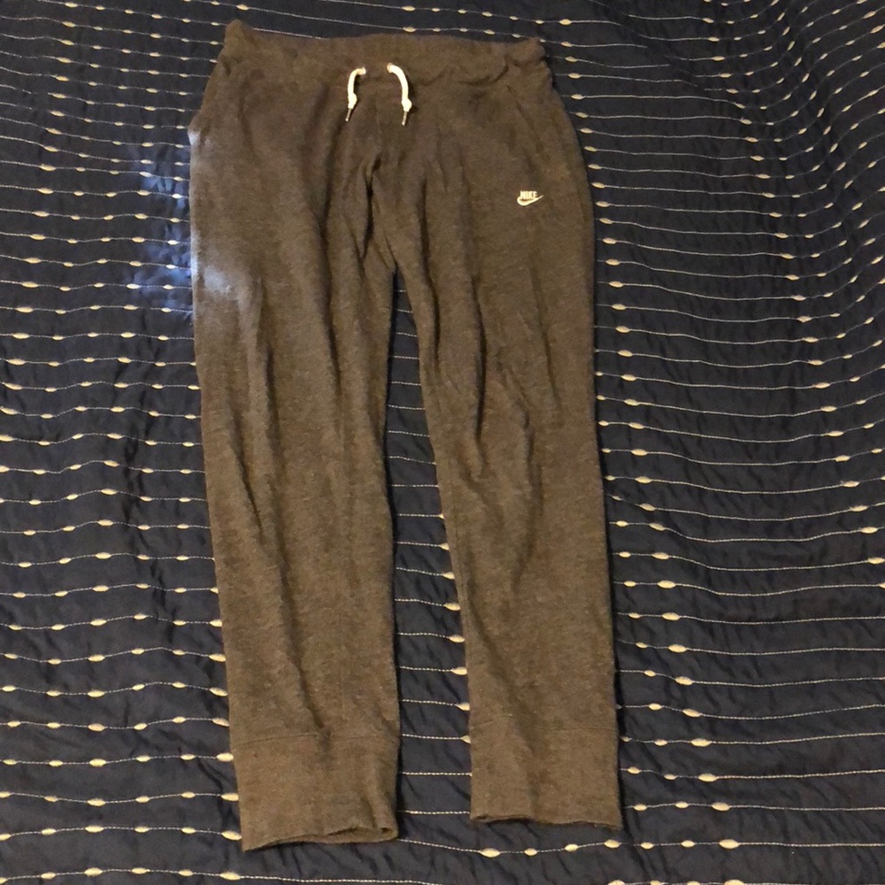 Nike joggers